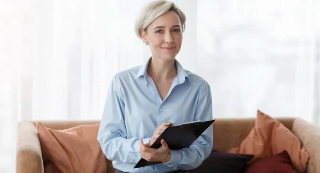 Cuál es la diferencia entre un psicólogo y un terapeuta que debes conocer